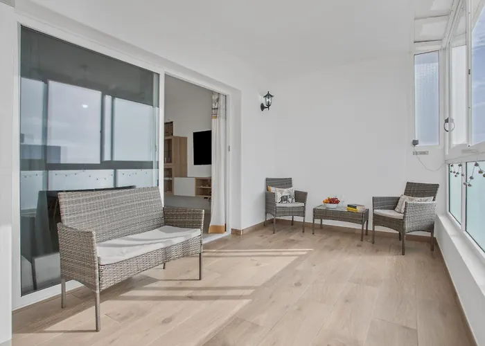 Casa Dragos * Costa Teguise